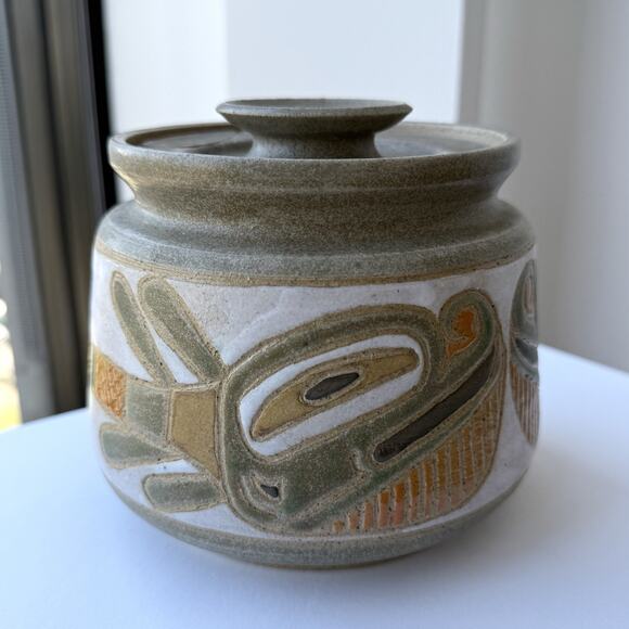 Arlene Jo Mickelson Pottery Lidded Motif Canister Jar PNW Native American Style - Picture 8 of 12